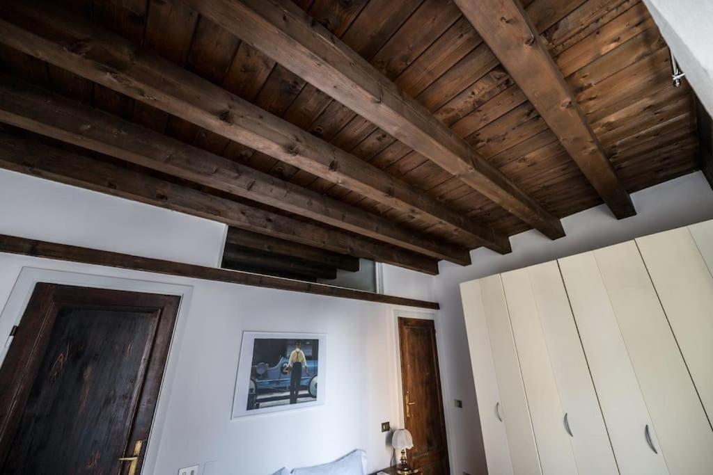 Wonderful Two Floors Apartment Milan Exterior photo
