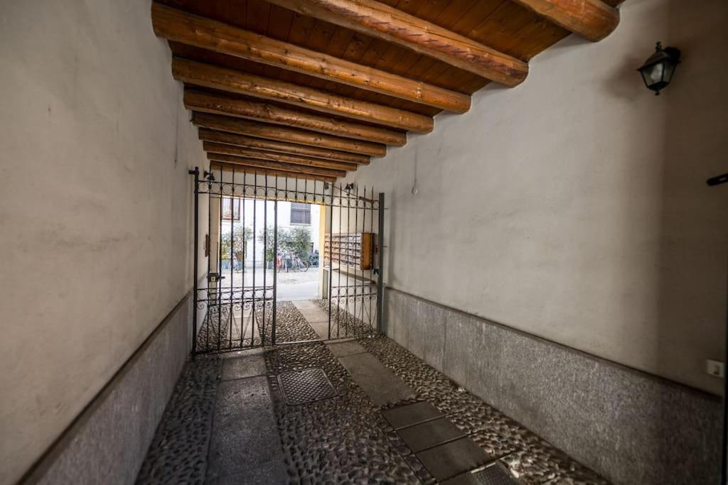 Wonderful Two Floors Apartment Milan Exterior photo